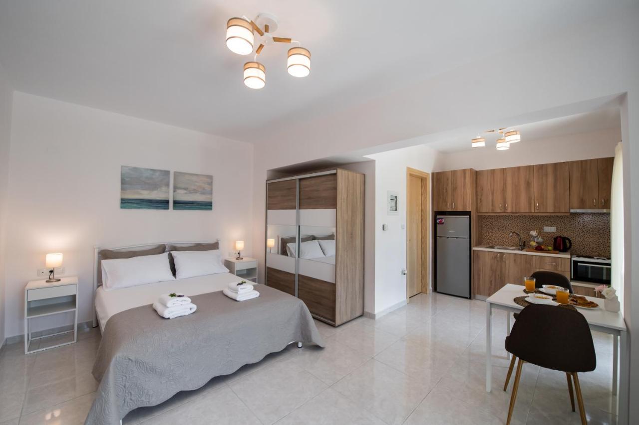 Bounatsa Studios & Apartments Nydrí Eksteriør bilde