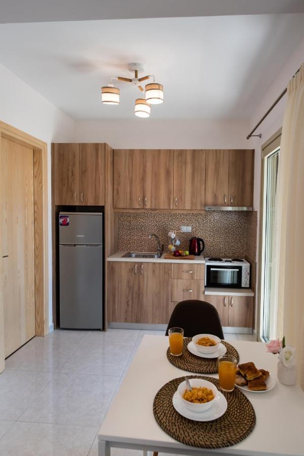 Bounatsa Studios & Apartments Nydrí Eksteriør bilde