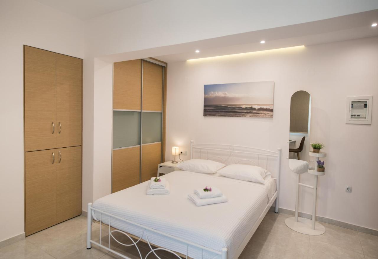 Bounatsa Studios & Apartments Nydrí Eksteriør bilde