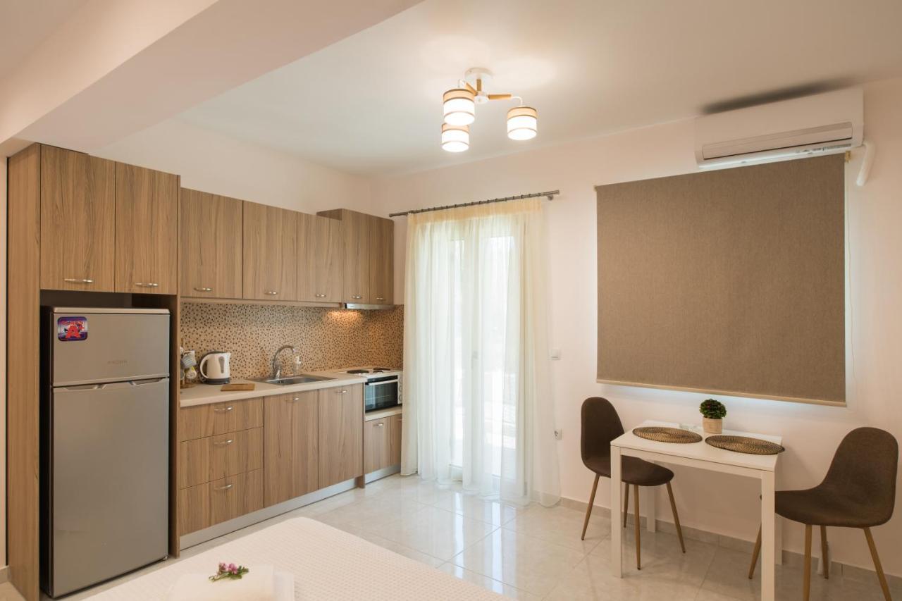 Bounatsa Studios & Apartments Nydrí Eksteriør bilde