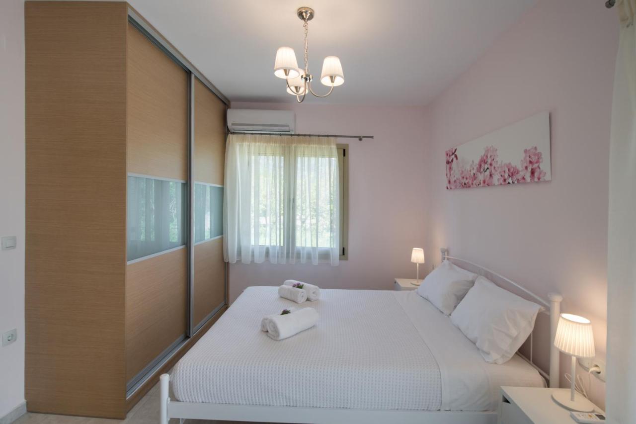 Bounatsa Studios & Apartments Nydrí Eksteriør bilde